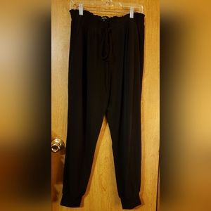 Leighton Women's Black Pants